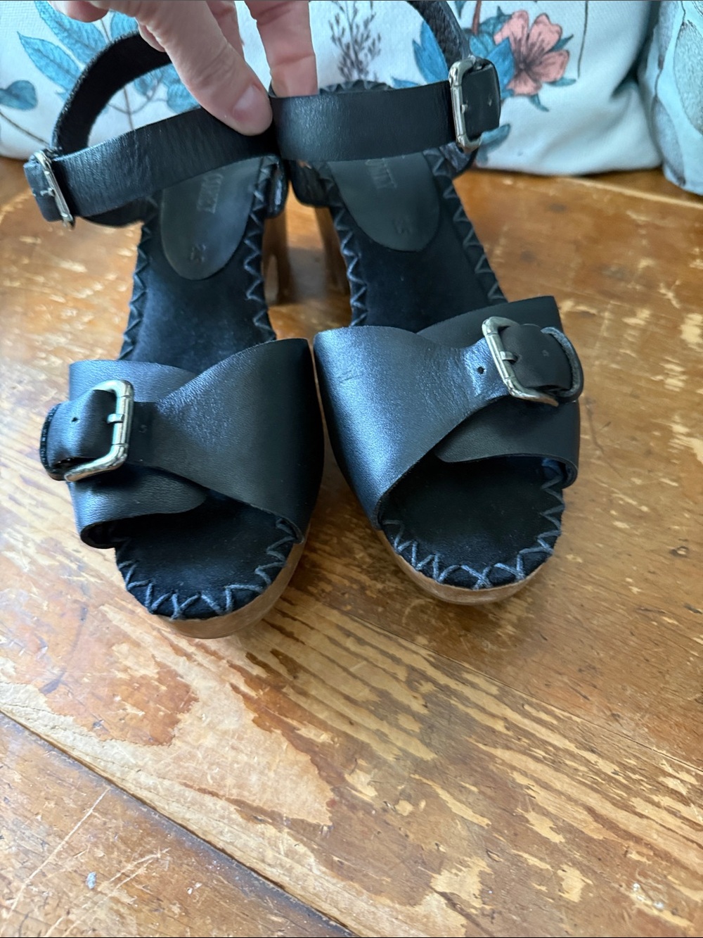 Rachel Comey Black Leather buckle sandals with Wooden Heel 8.5 - Picture 3 of 6